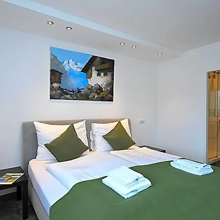 Hotel Hardi's *